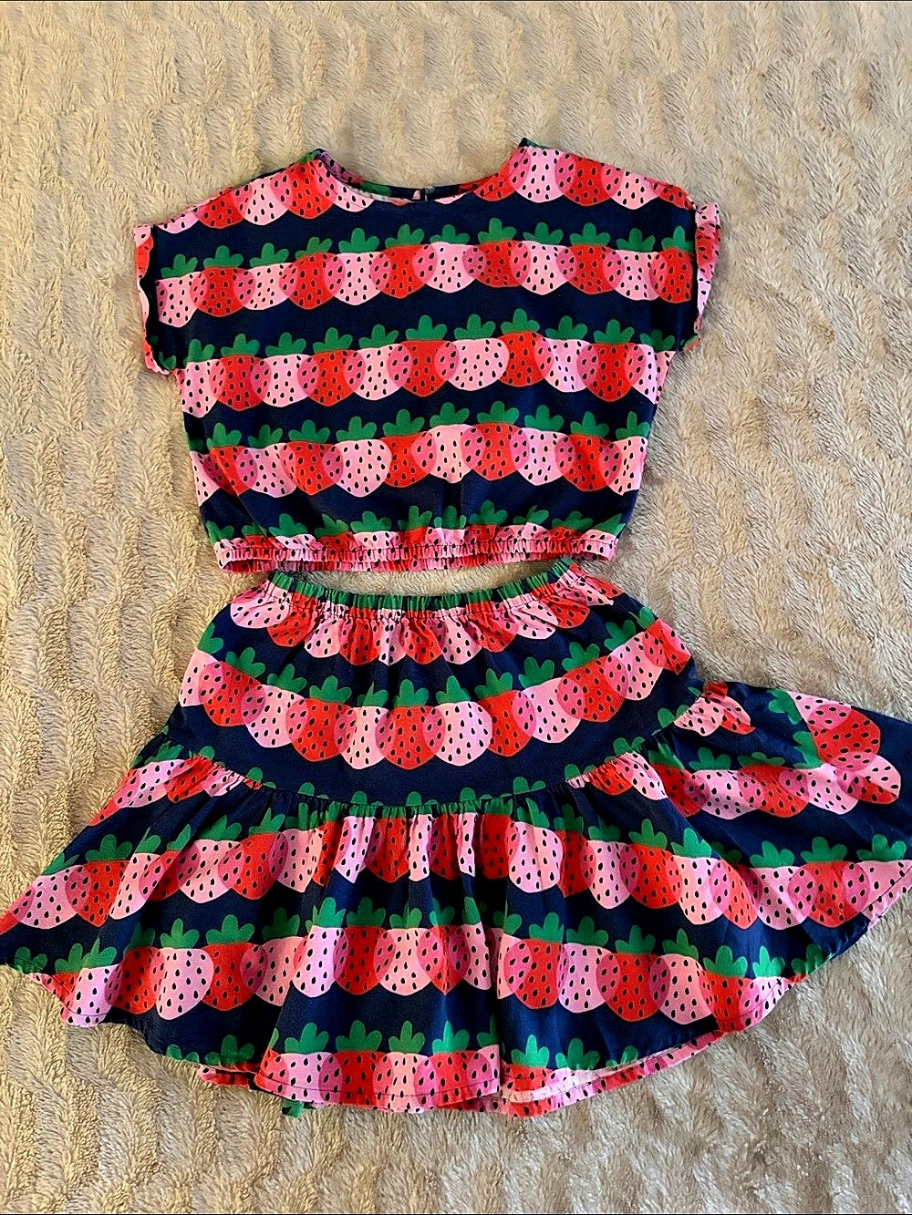 Hanna Andersson Strawberry 2-Piece Skirt and Crop Top Set Girls US 12
